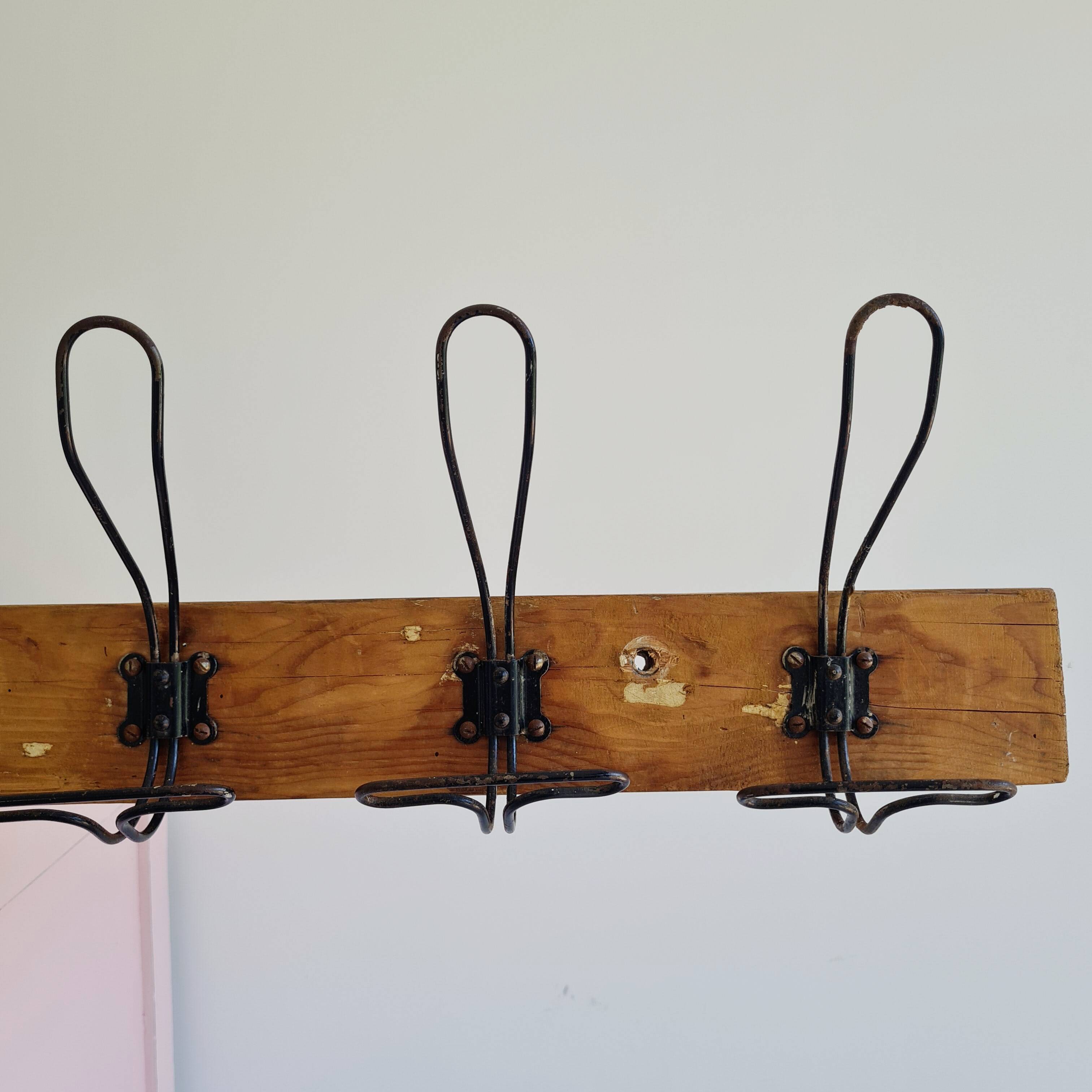Antique wooden wall coat rack with metal hooks L200