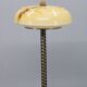 Lampadaire en laiton restauré des années 1940 avec abat-jour en verre