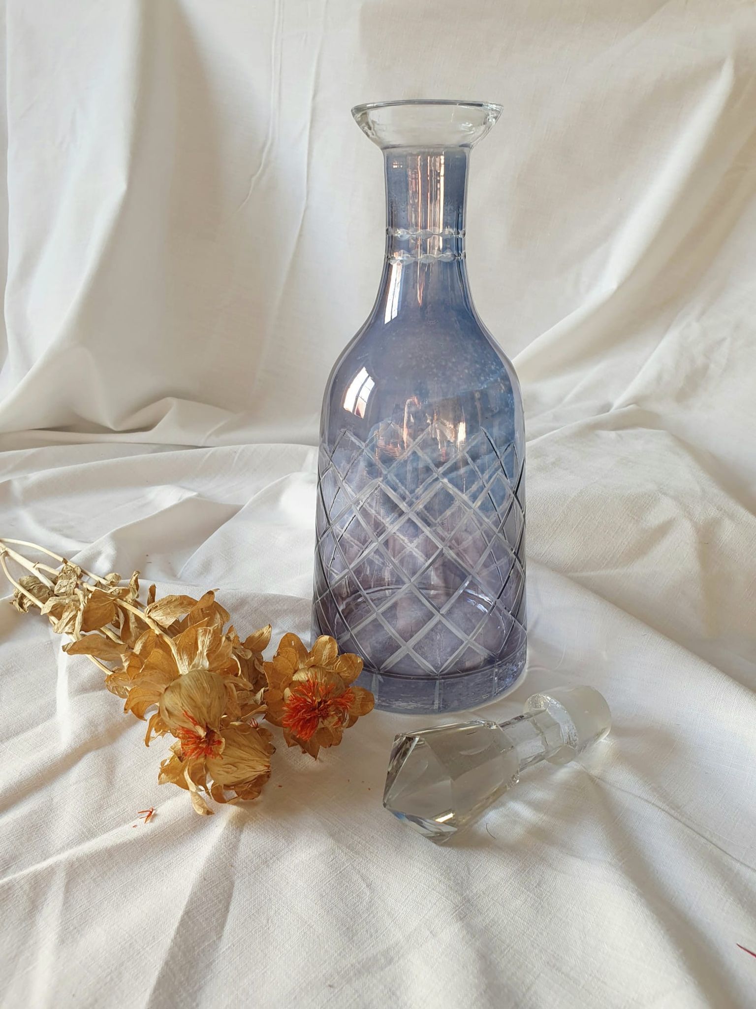 Carafe in blue chiseled glass