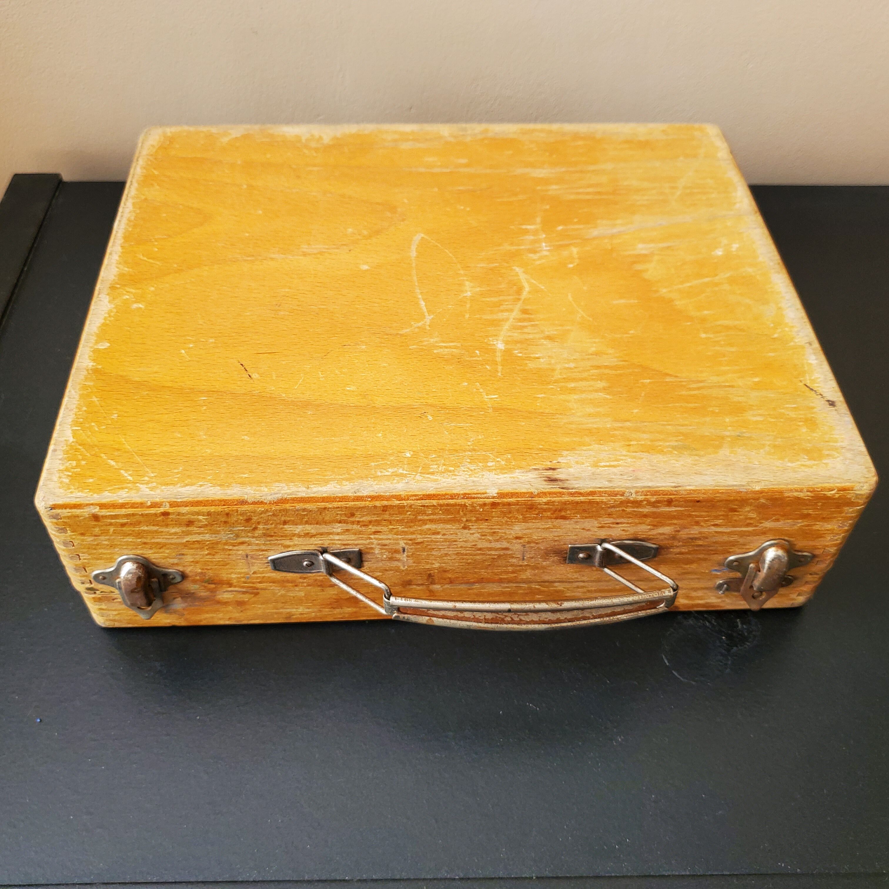 Old wooden painter's case box