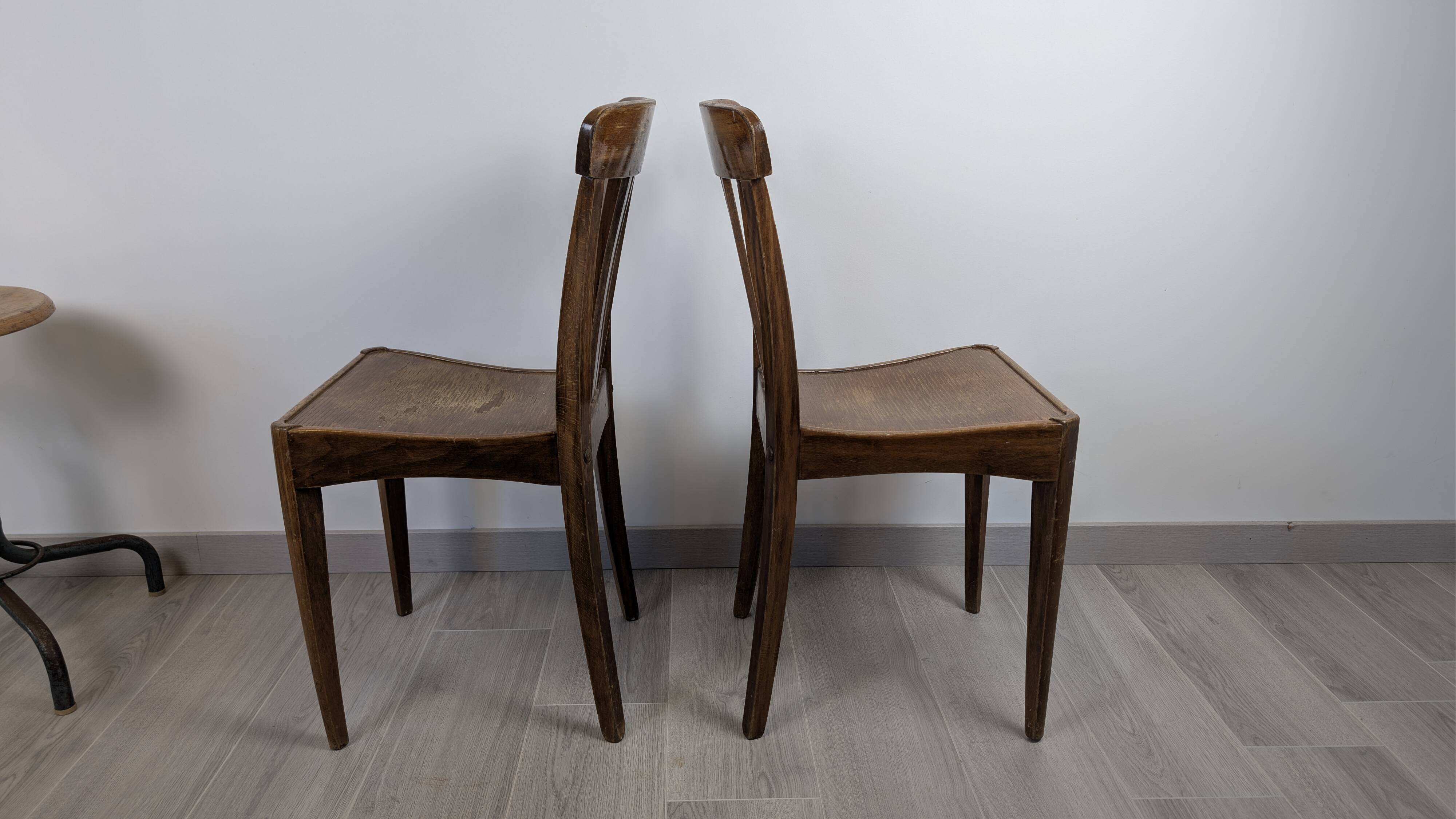 Stella bistro chairs – Vintage pair in wood, retro charm
