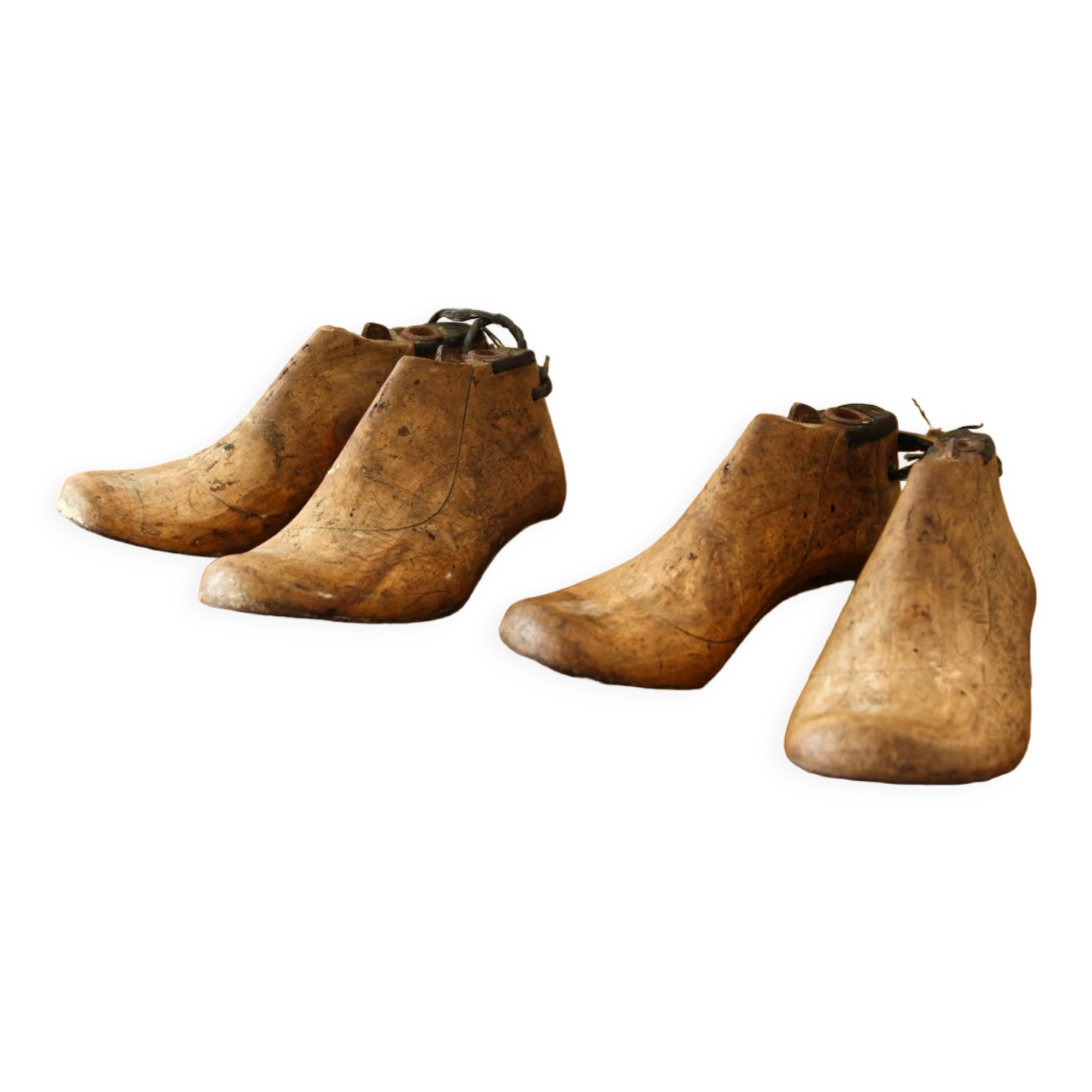 2 pairs of children's shoe trees