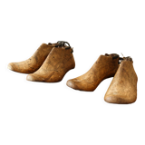 2 pairs of children's shoe trees