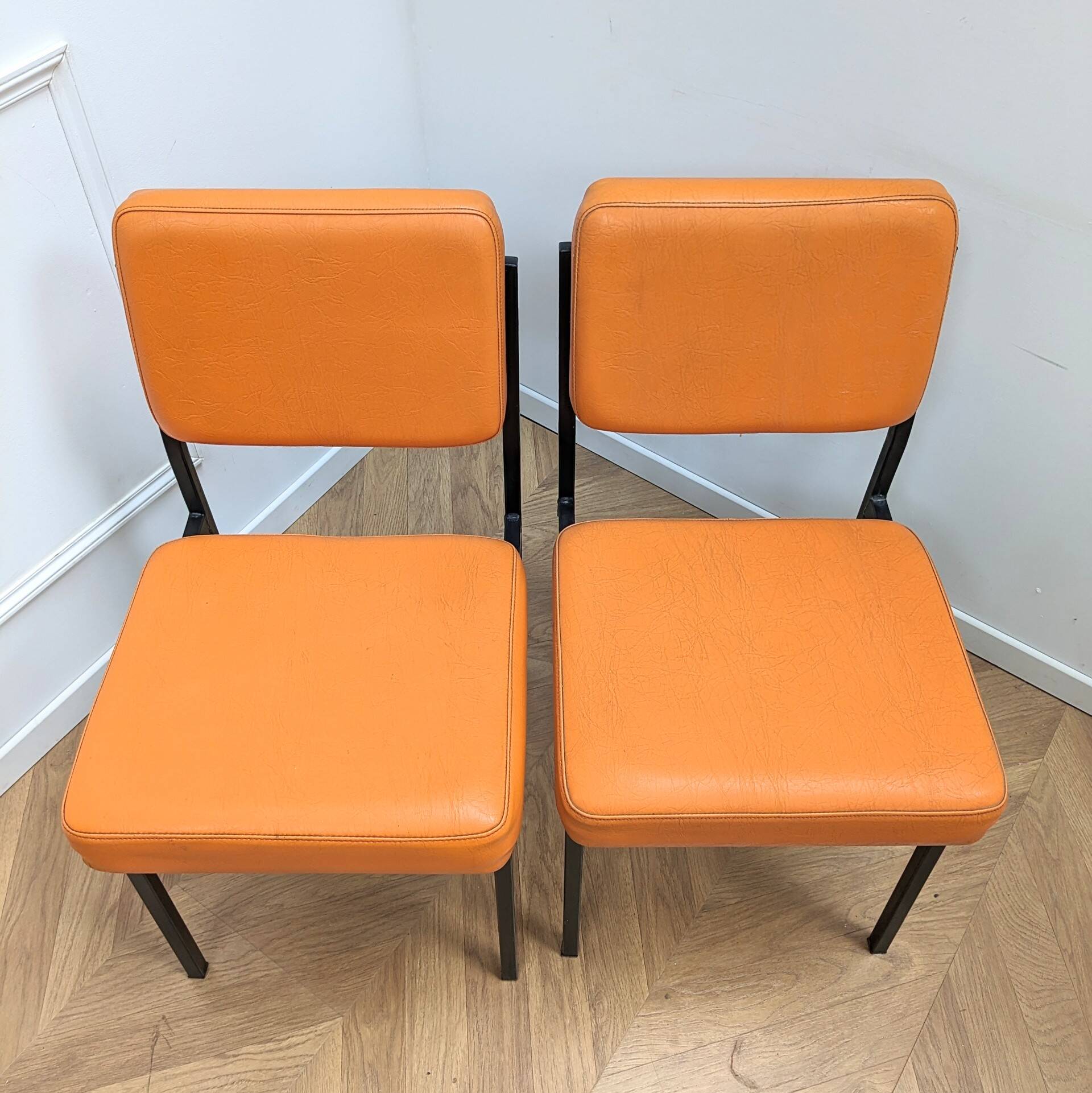 2 vintage leather chairs