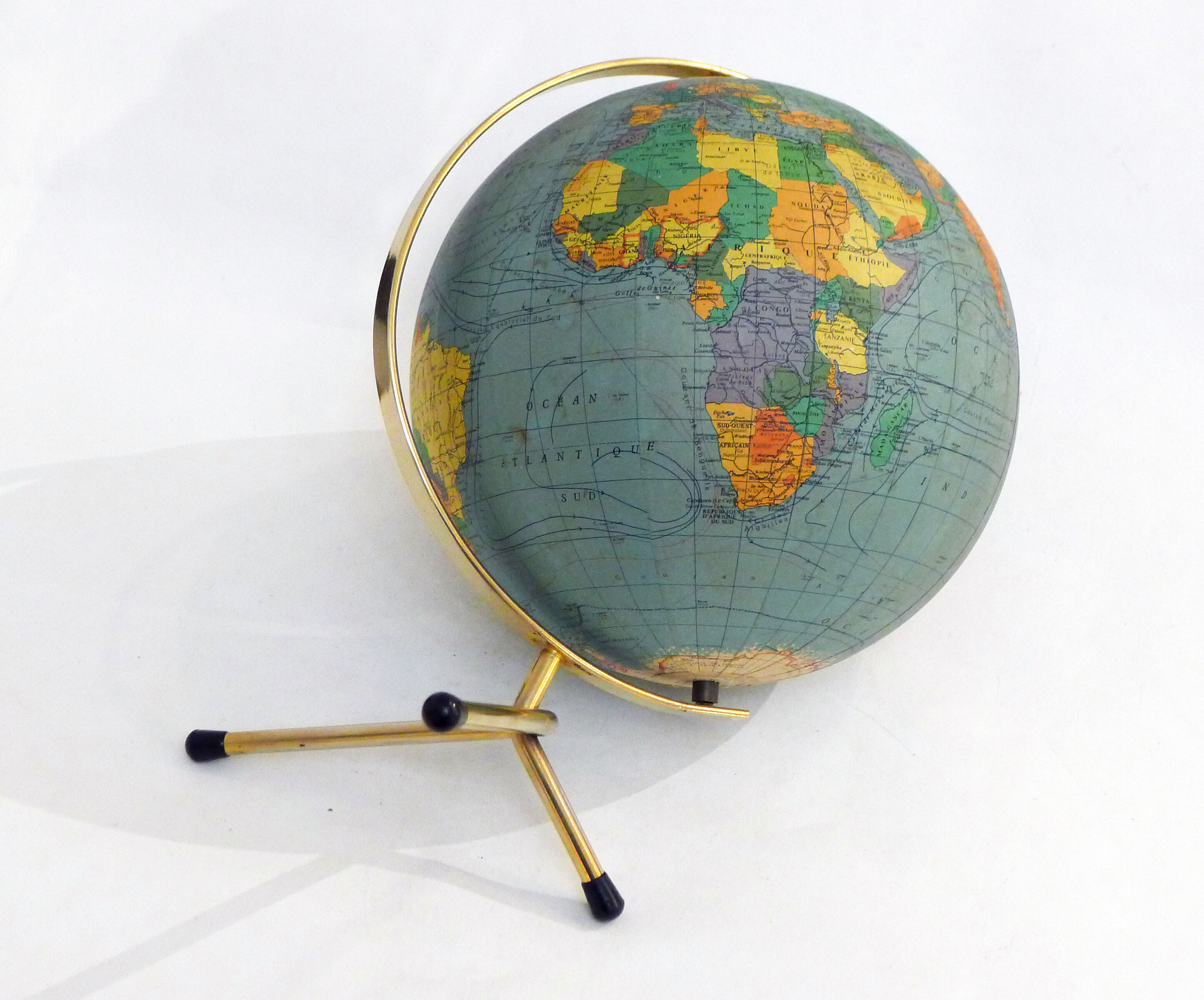 Tripod terrestrial globe 1960'