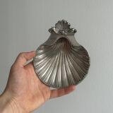 Silver metal shell emptier