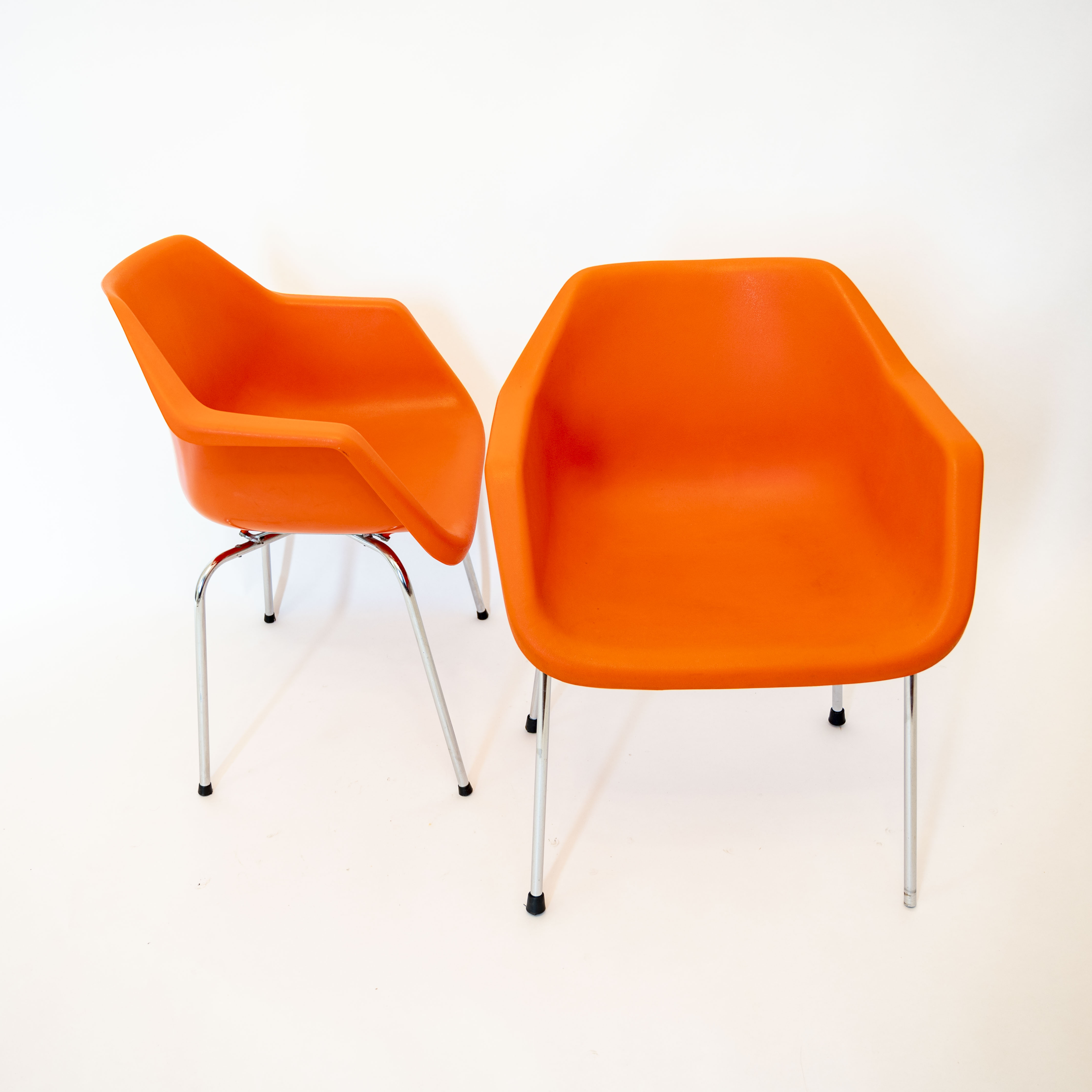 Set of 4 armchairs by Robin Day, for Hille, England, 1967