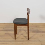 Mid-Century Teak Dining Table & Chairs by Hans Olsen for Frem Røjle.