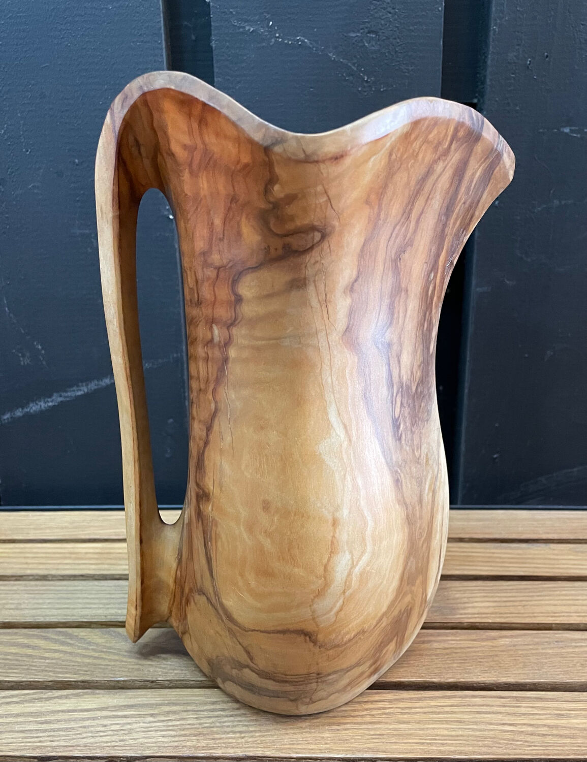 Pichet en bois d’Olivier