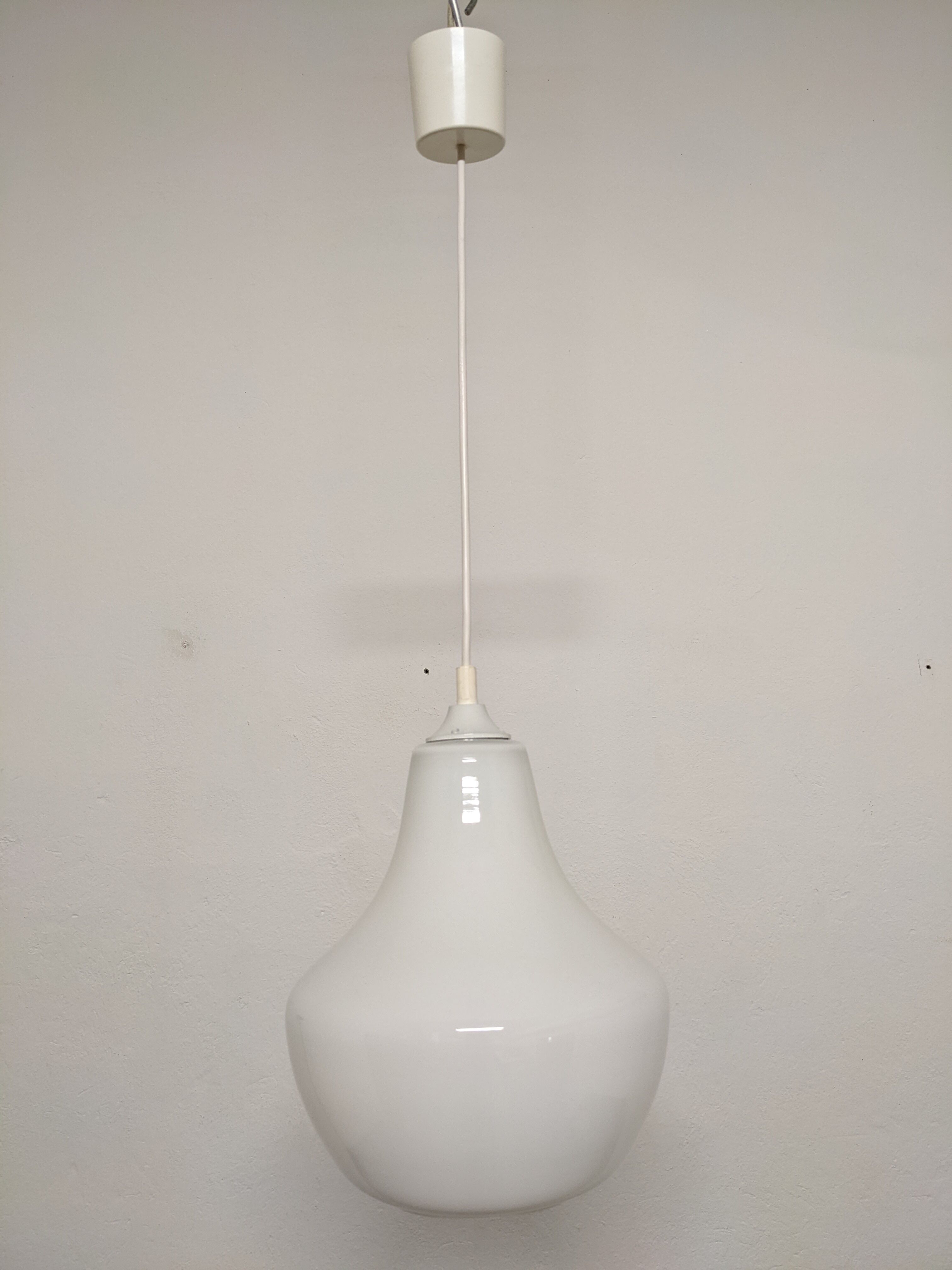 White opaline suspension from the 60s/70s