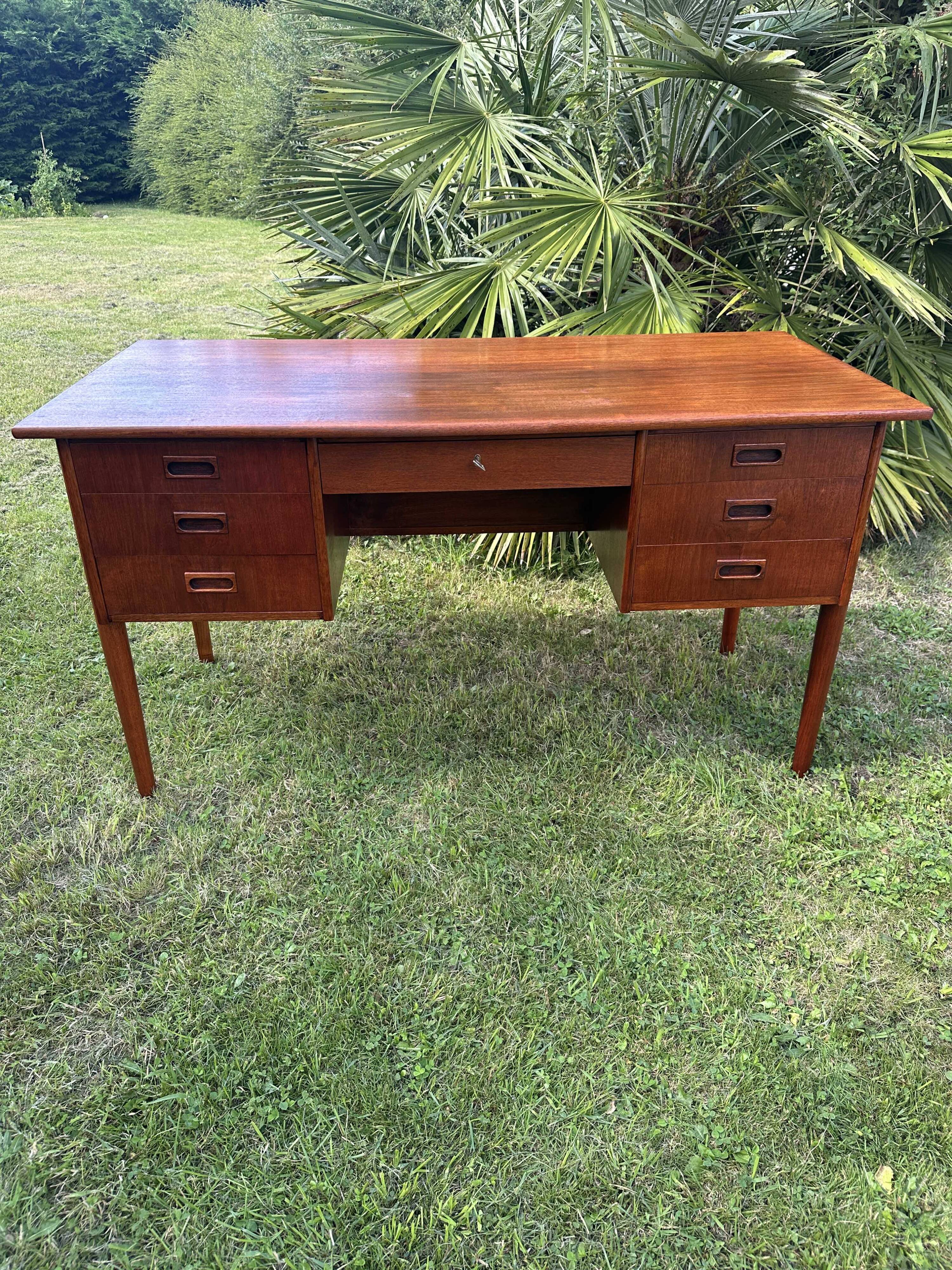 Vintage danish desk 1960