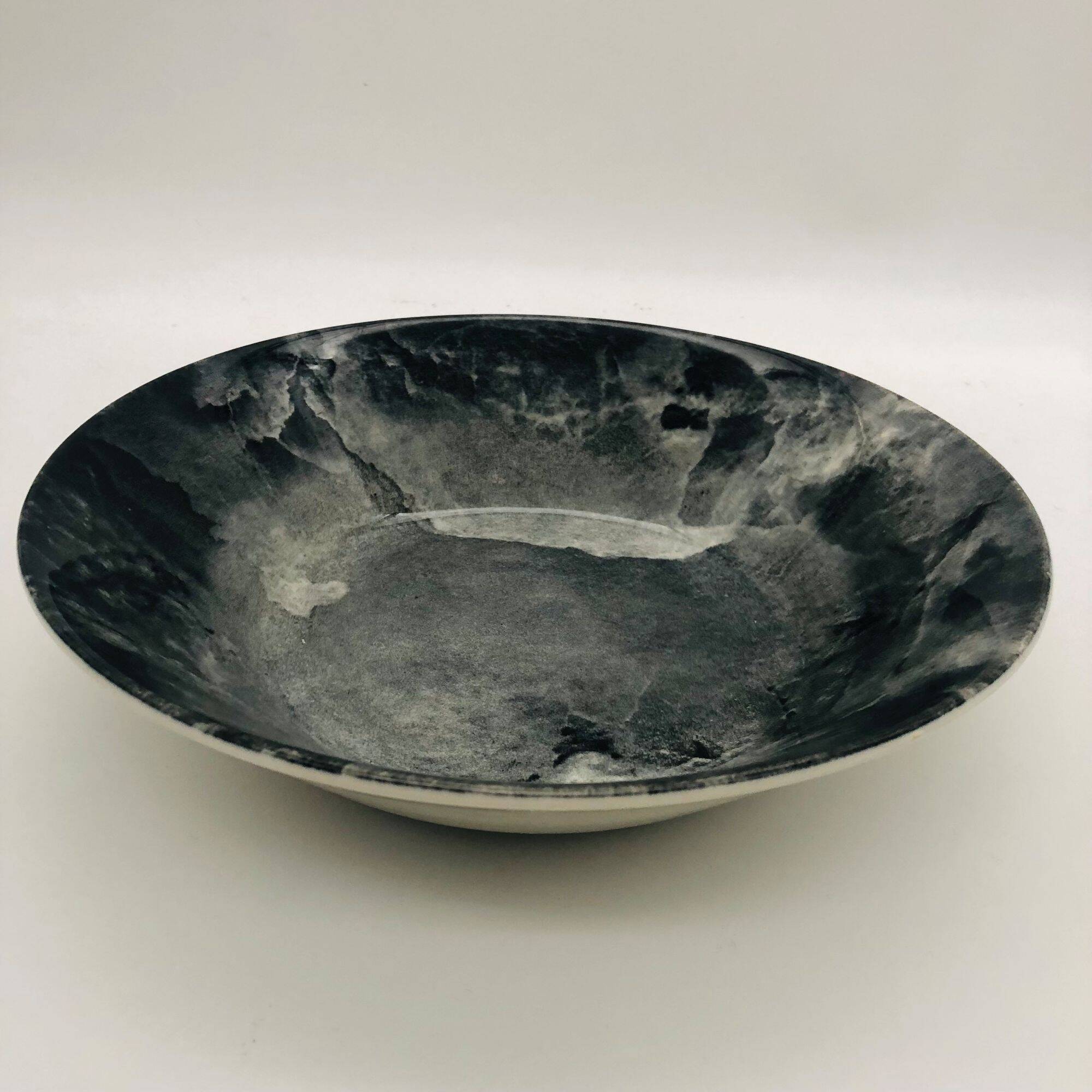 Round plate / salad bowl, Federated Potteries Staffordshire (England).