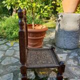 Chairs of notable Afgane