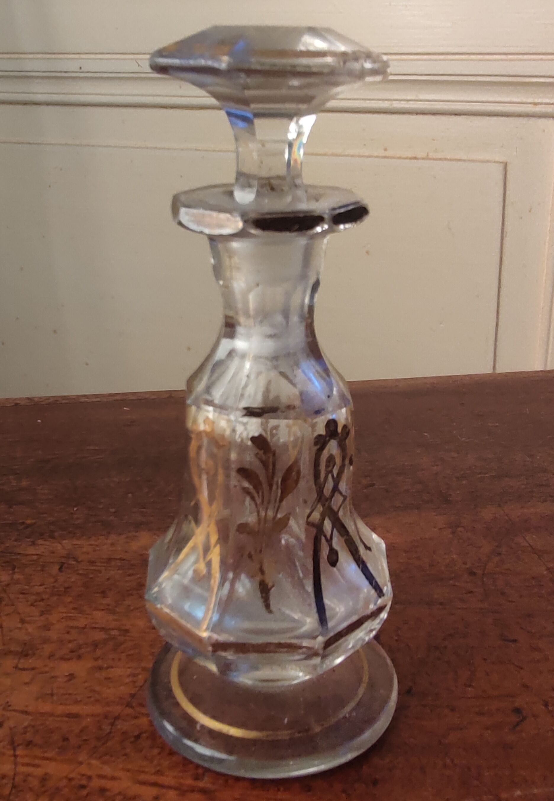 Carafon and small crystal glass from Baccarat/19th century