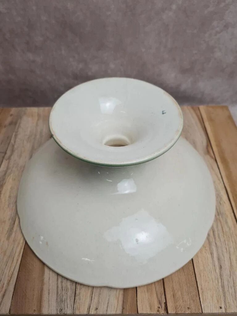 Compotier ancien sur pied Lunéville St Clément décor trèfles vert