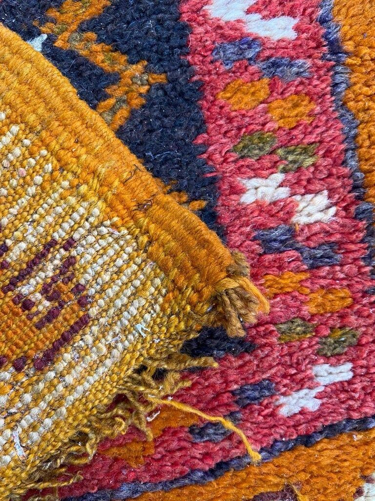 Vintage Moroccan tribal carpet 110x70 cm