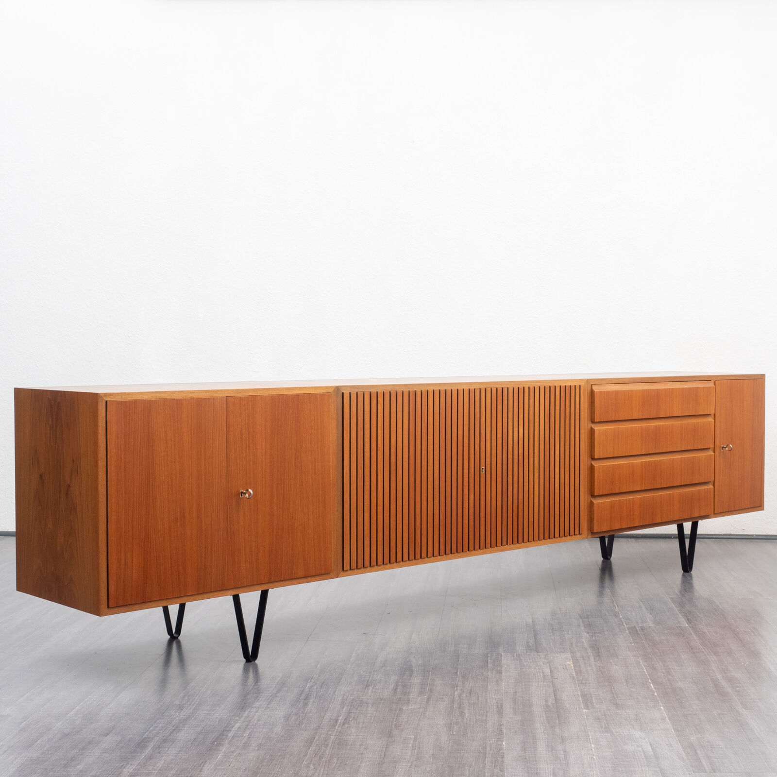 Very large enfilade, 60s, teak, restored, 293cm