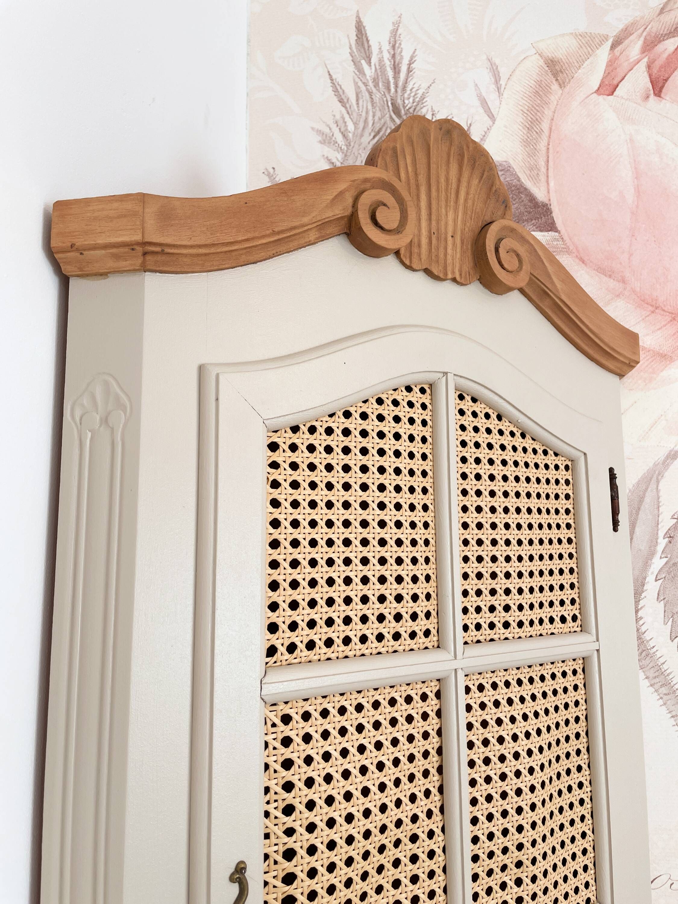 Corner unit in 2 parts, grey/beige and cane work.