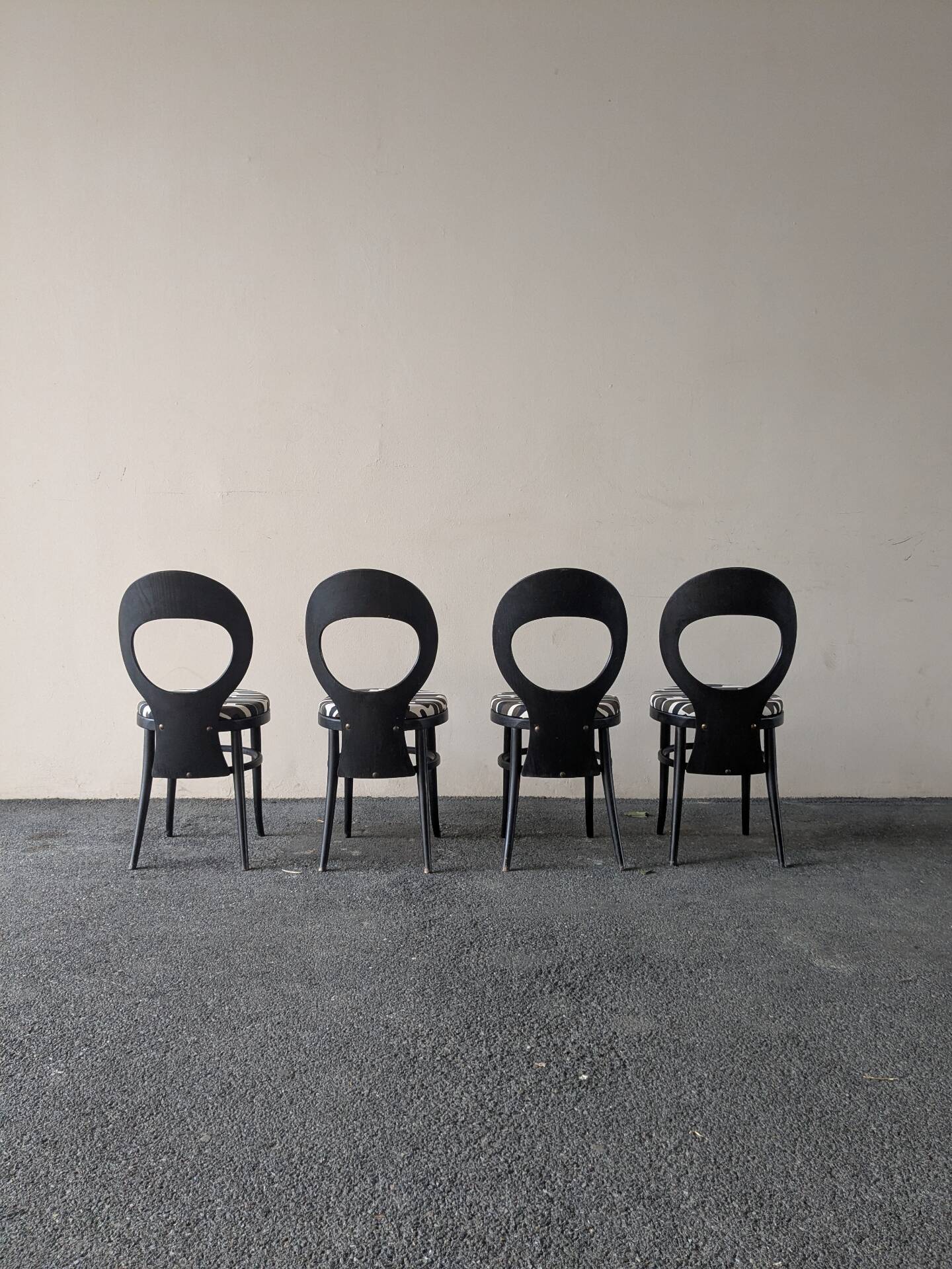 4 chaises Baumann modèle Mouette