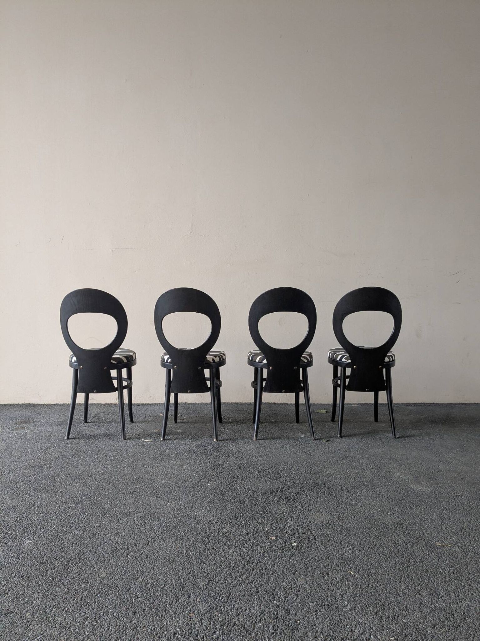 4 chaises Baumann modèle Mouette