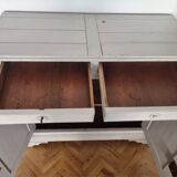 Chic oak country style sideboard