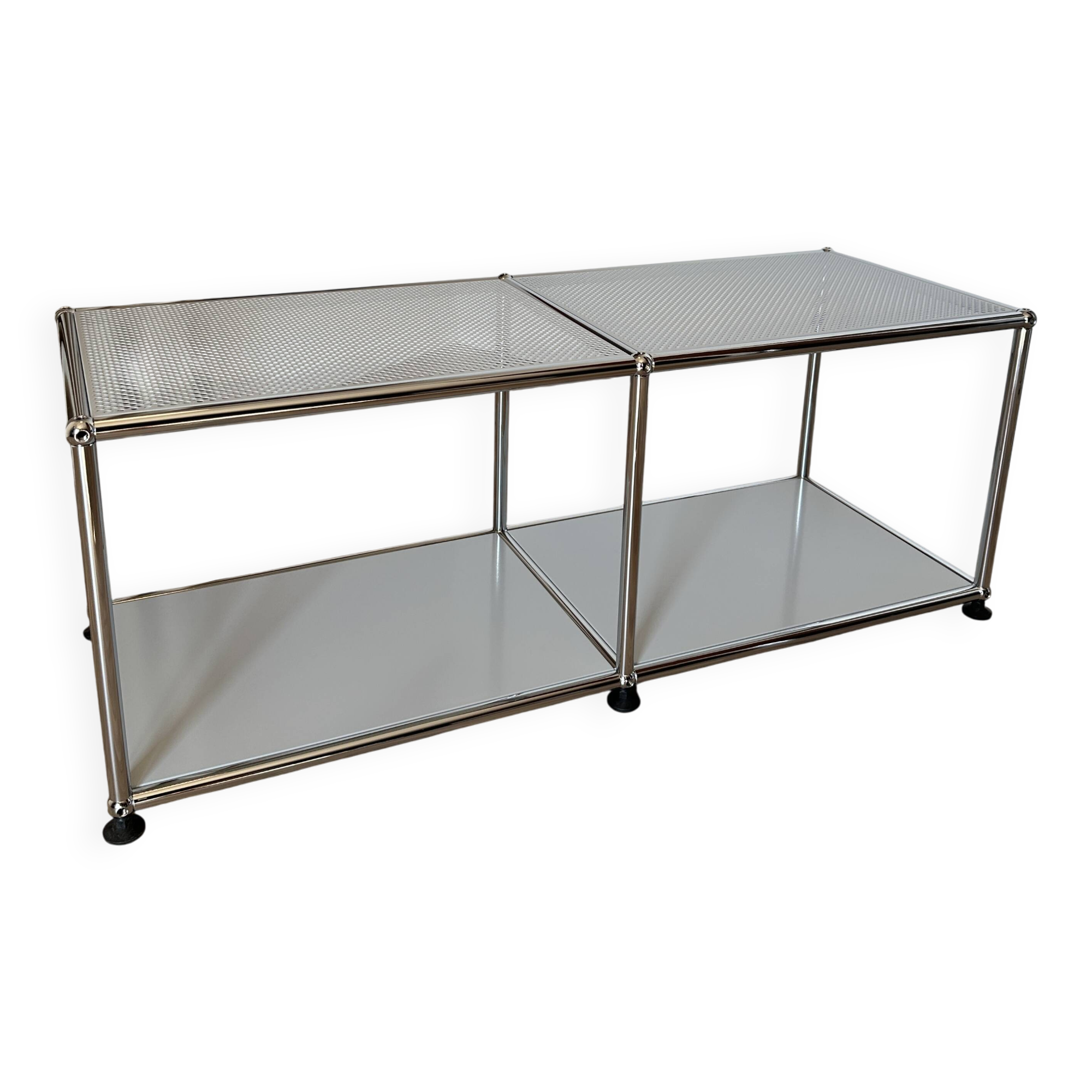 USM Haller TV stand / coffee table in Light Grey
