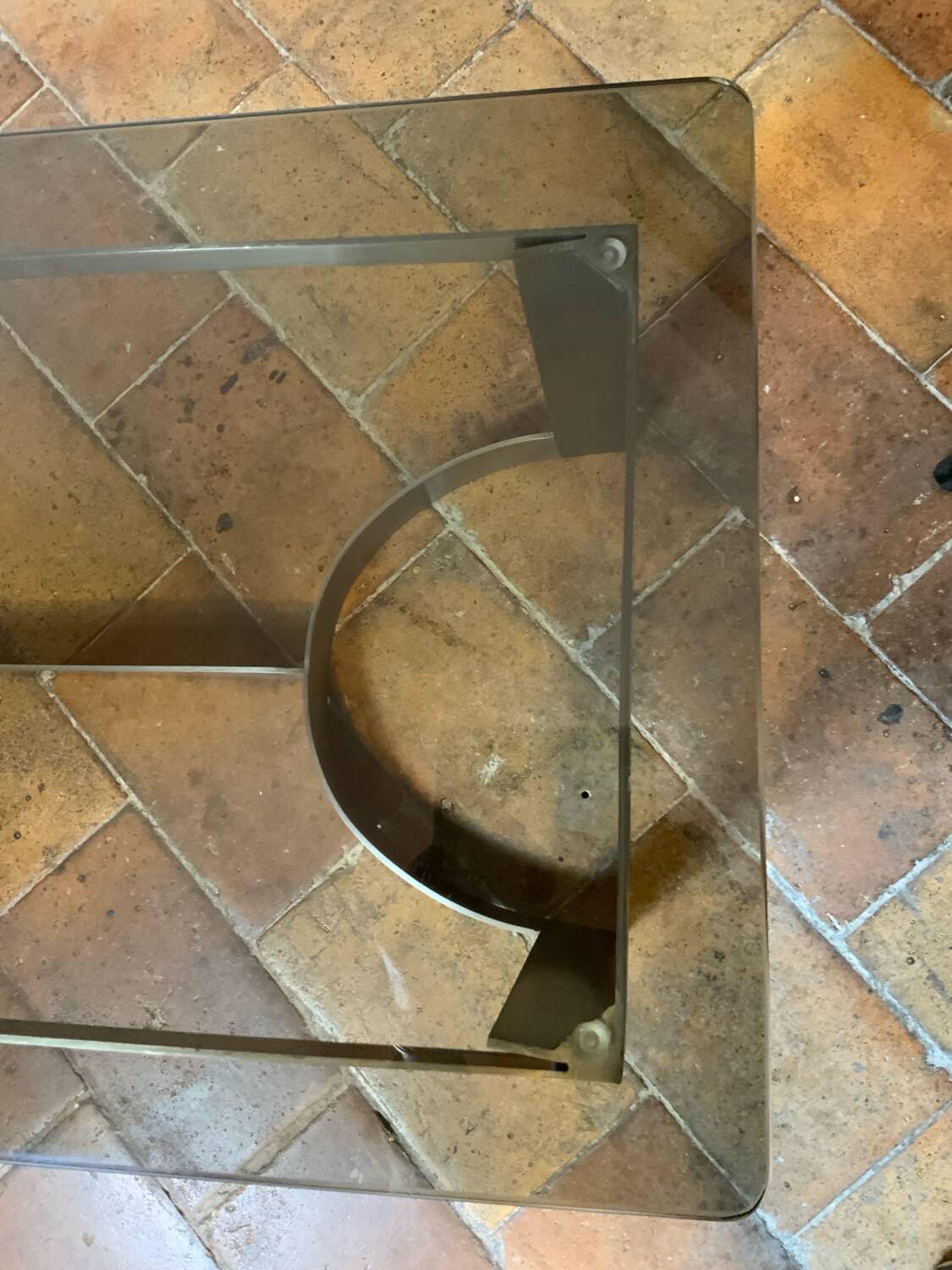 70´ glass coffee table