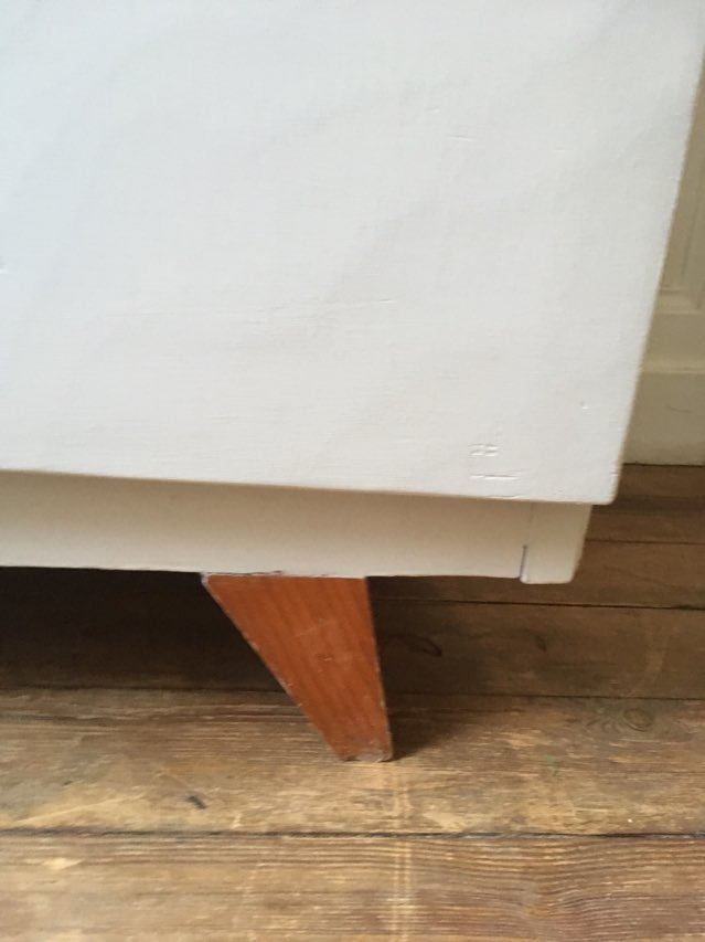 Vintage wardrobe 60'feet compass