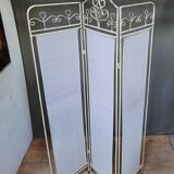 Screen with 3 fabric elements