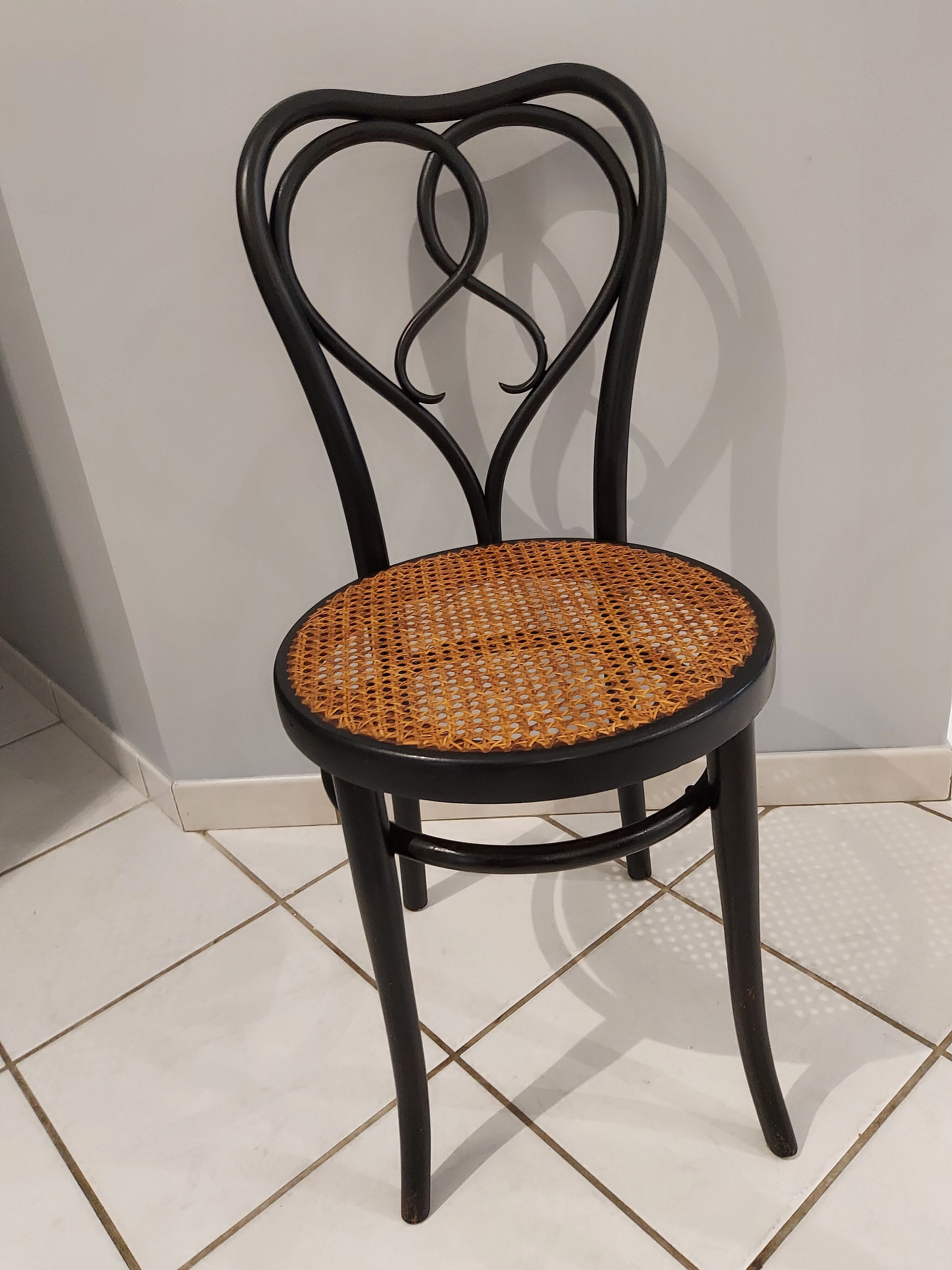 Michael Thonet 1920 Vintage Bistrot Suite 4 Chairs