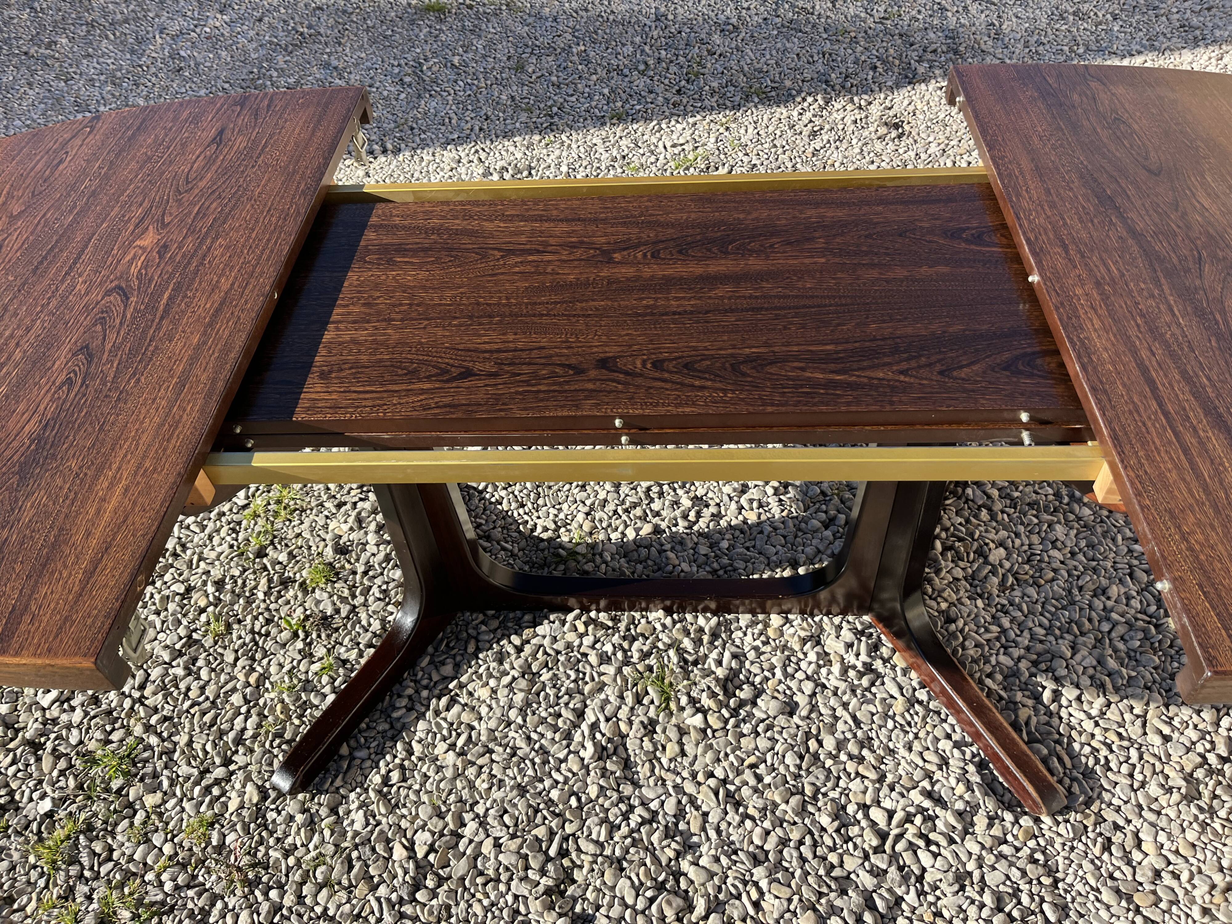 Vintage oval Baumann table in elm