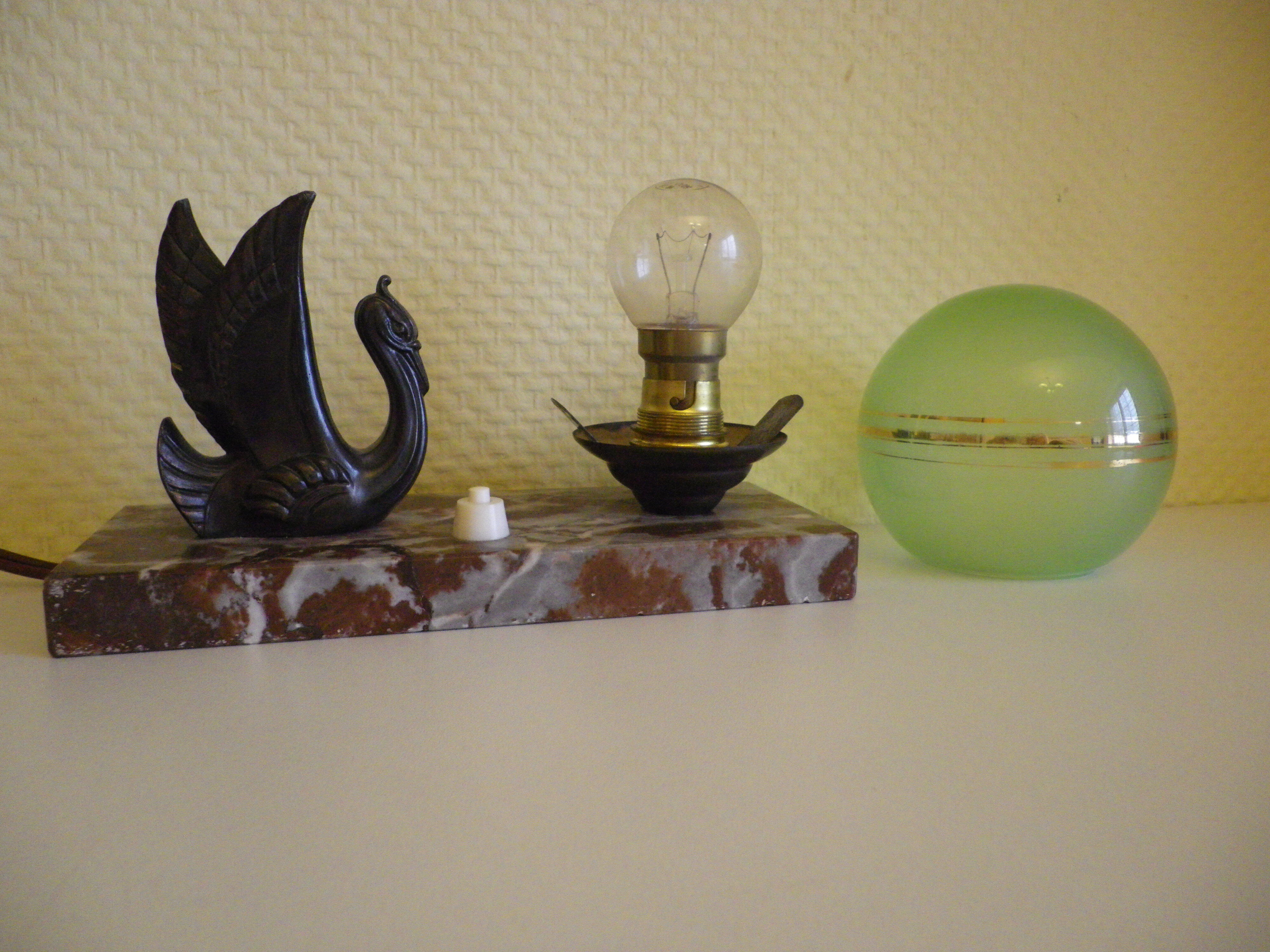 Table lamp, art deco, opaline, marble, bronze patinated metal, 30s/40s