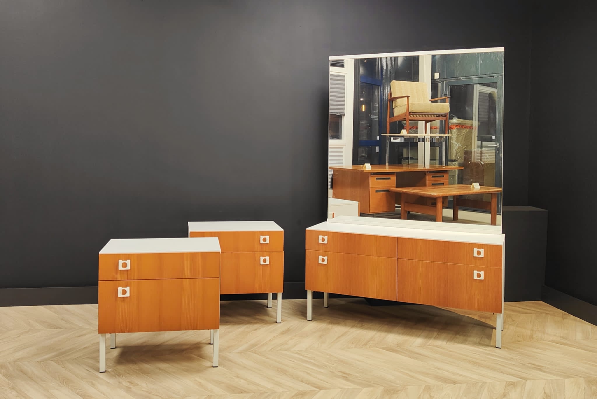 Set of vintage cabinets