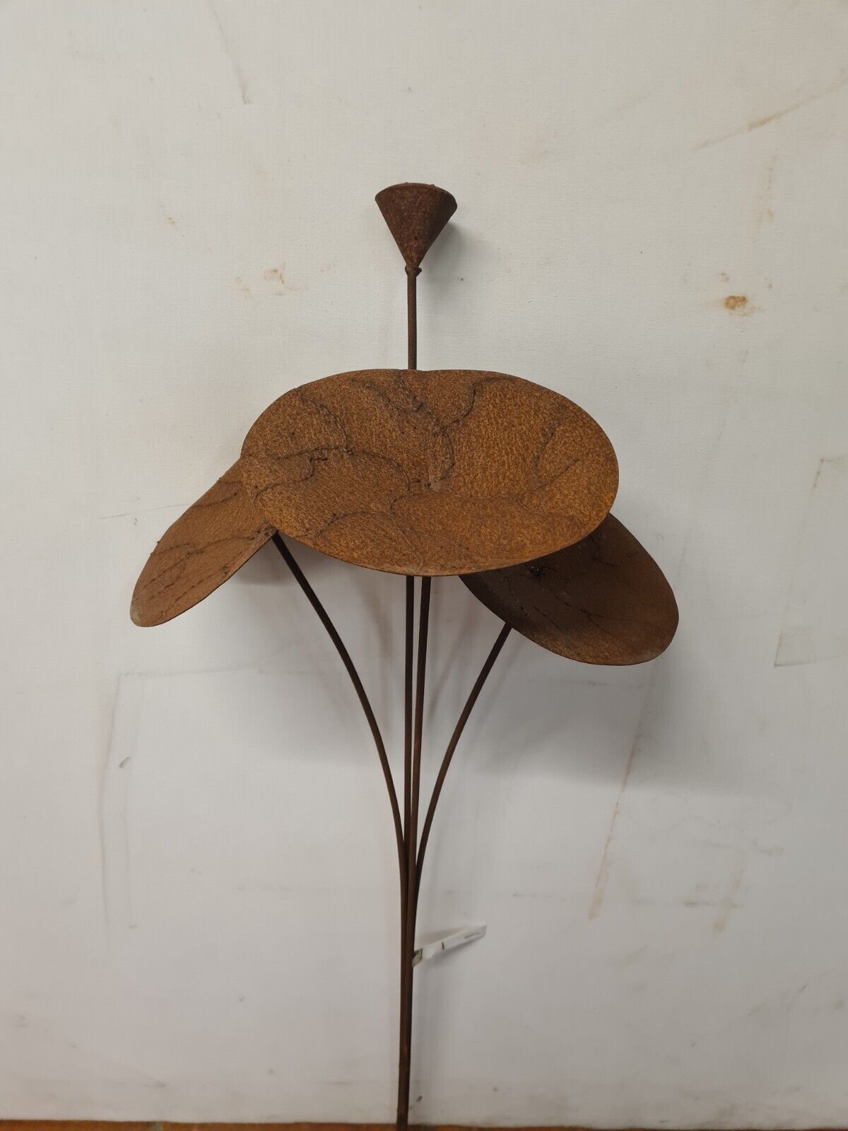 Wrought iron flowers / garden decoration