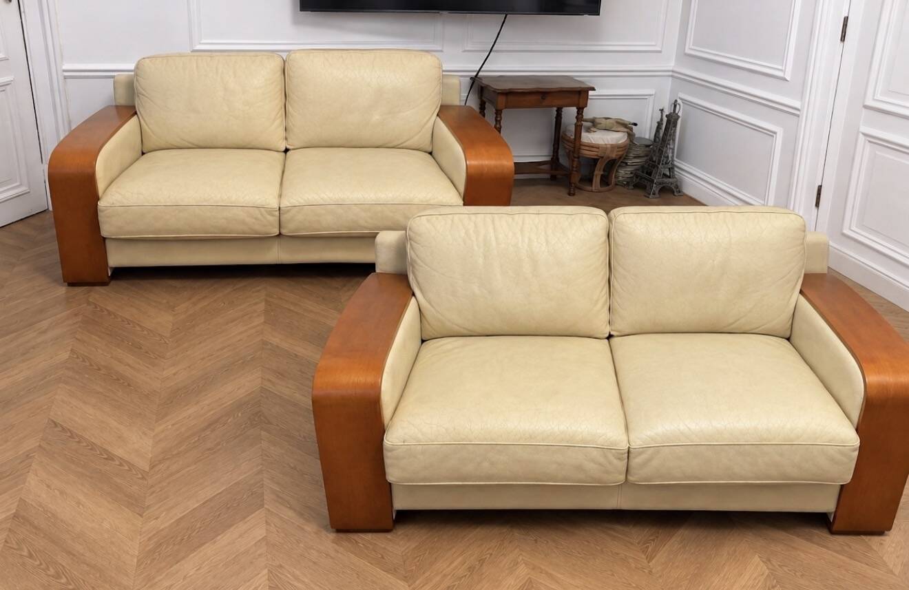 2 sofas 2 seats B&B Italia, cream leather and wood