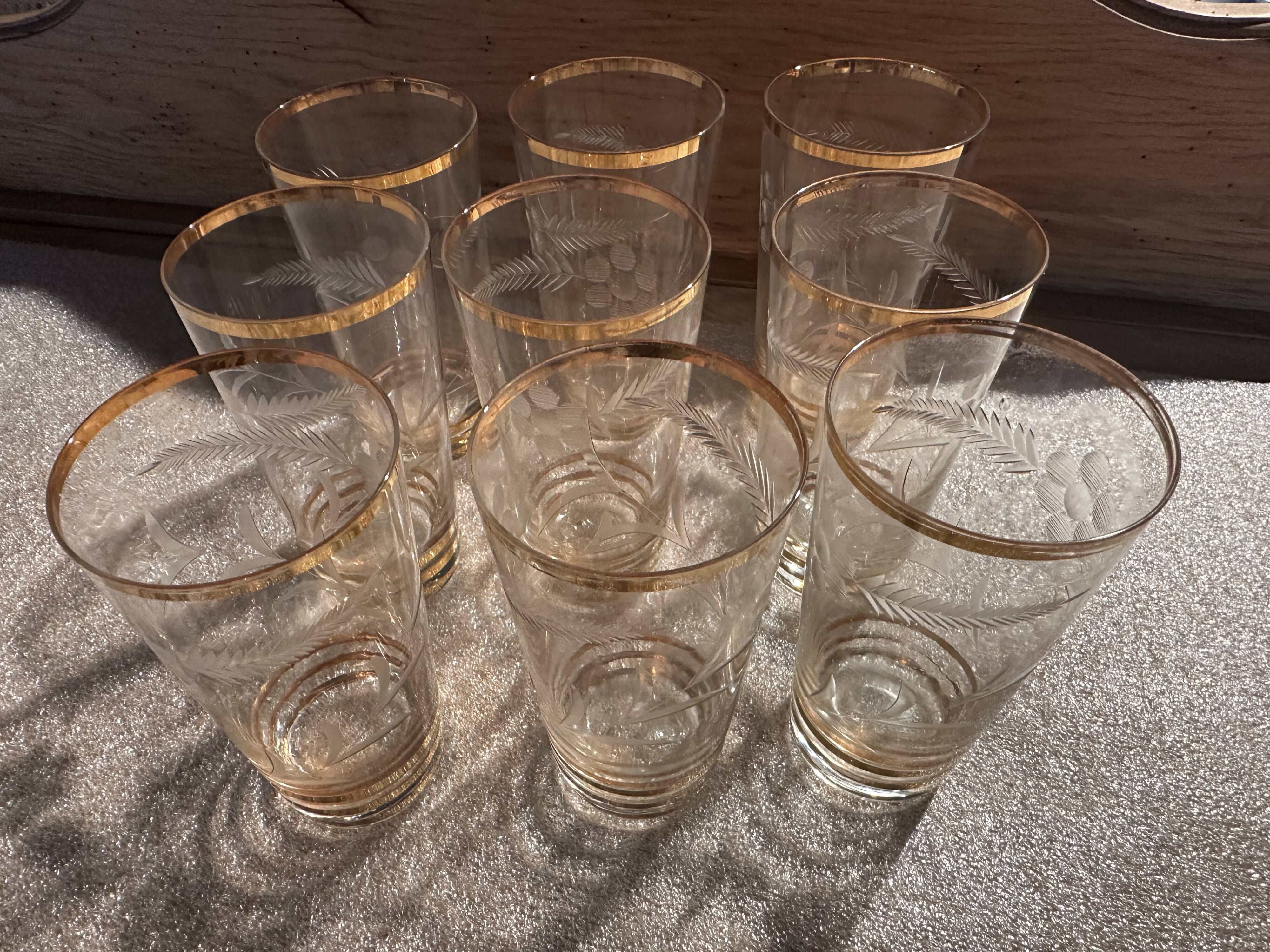 9 art-deco glasses in engraved crystal with gold trim