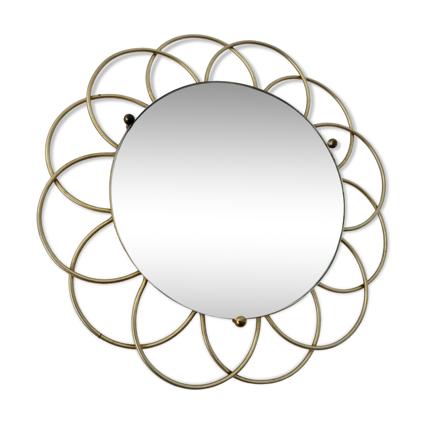 Miroir soleil " fleur " en métal doré années 60