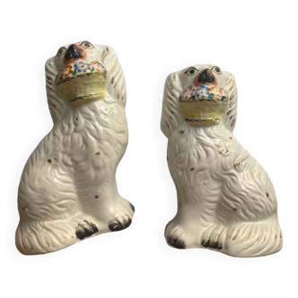 🐶 Pair of Staffordshire earthenware dogs