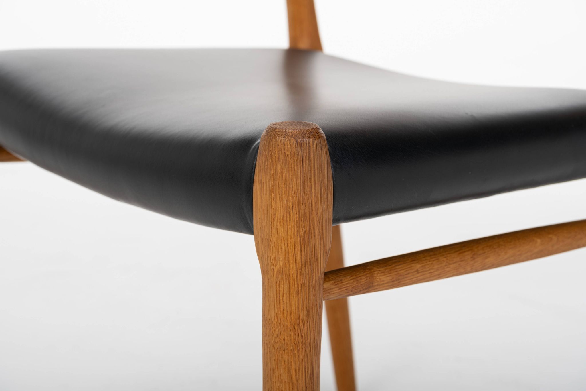 Set of 6 dining chairs by Niels O. Møller, Model 75