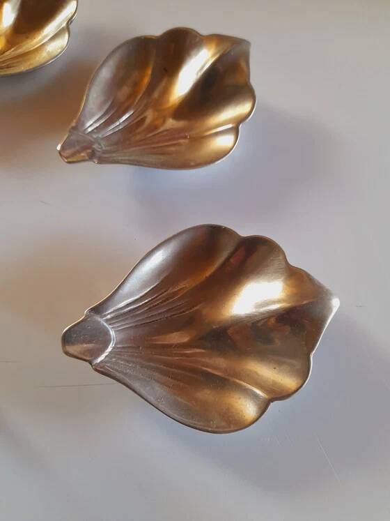 Silver-plated flower ashtray 1970