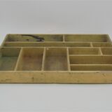 Compartmentalized locker