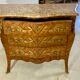 Commode marquetée Louis XV plateau marbre