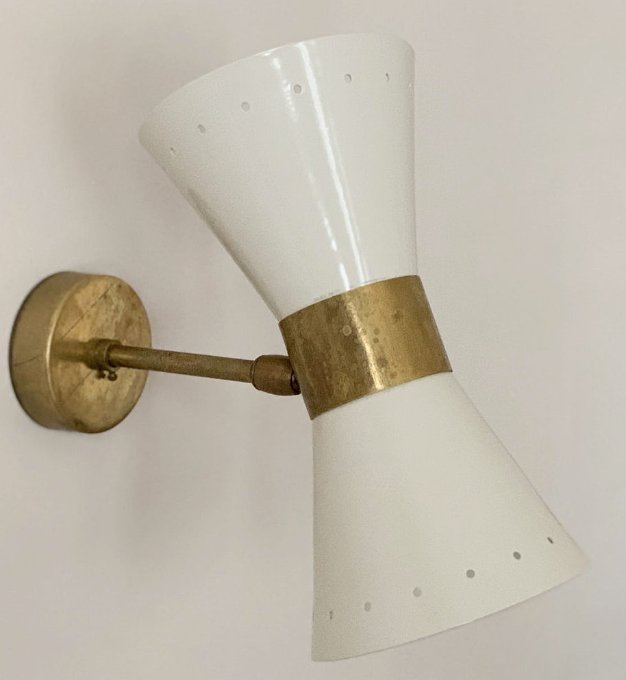 White Diabolo Wall Lamp