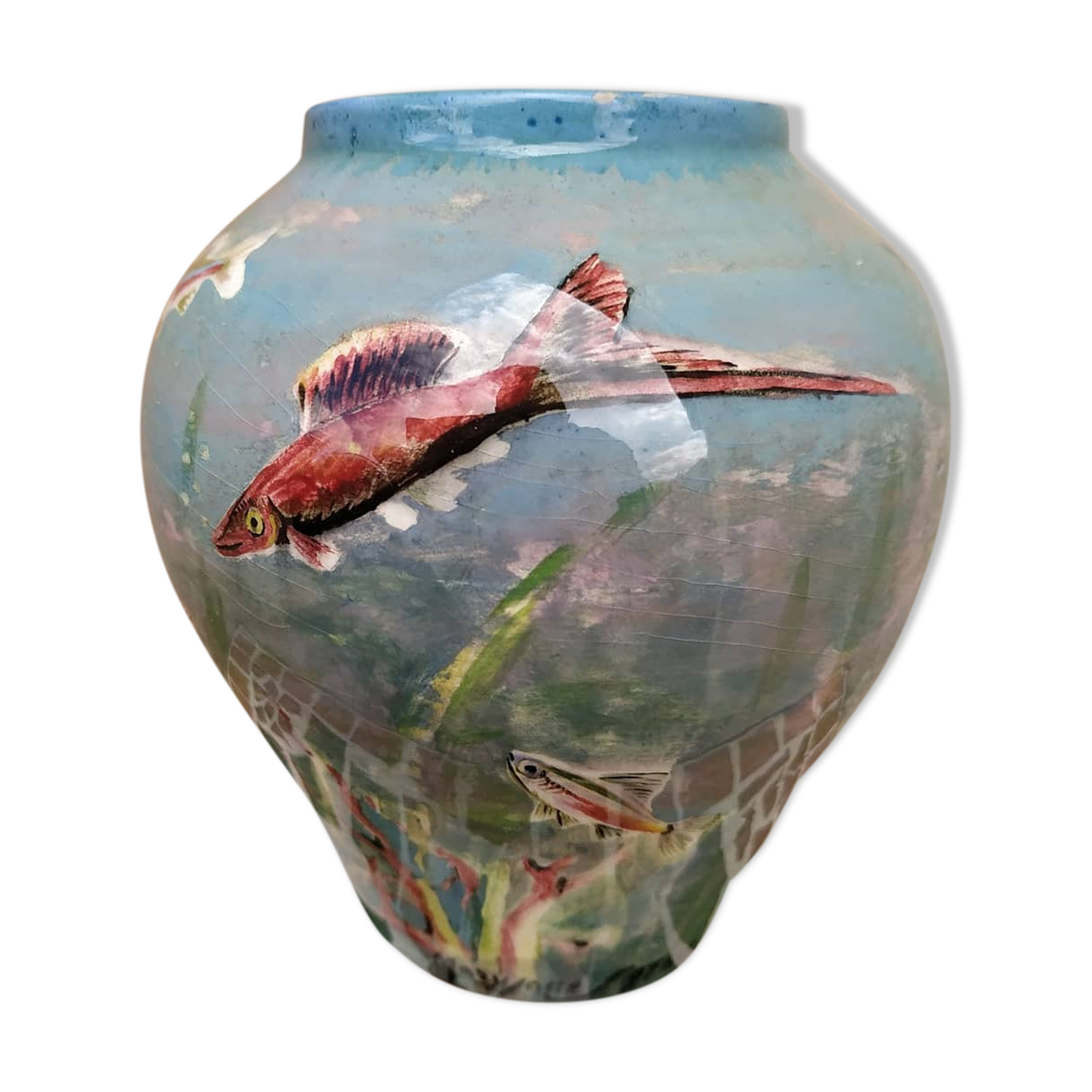 Maryjan Saturnino's small fish vase