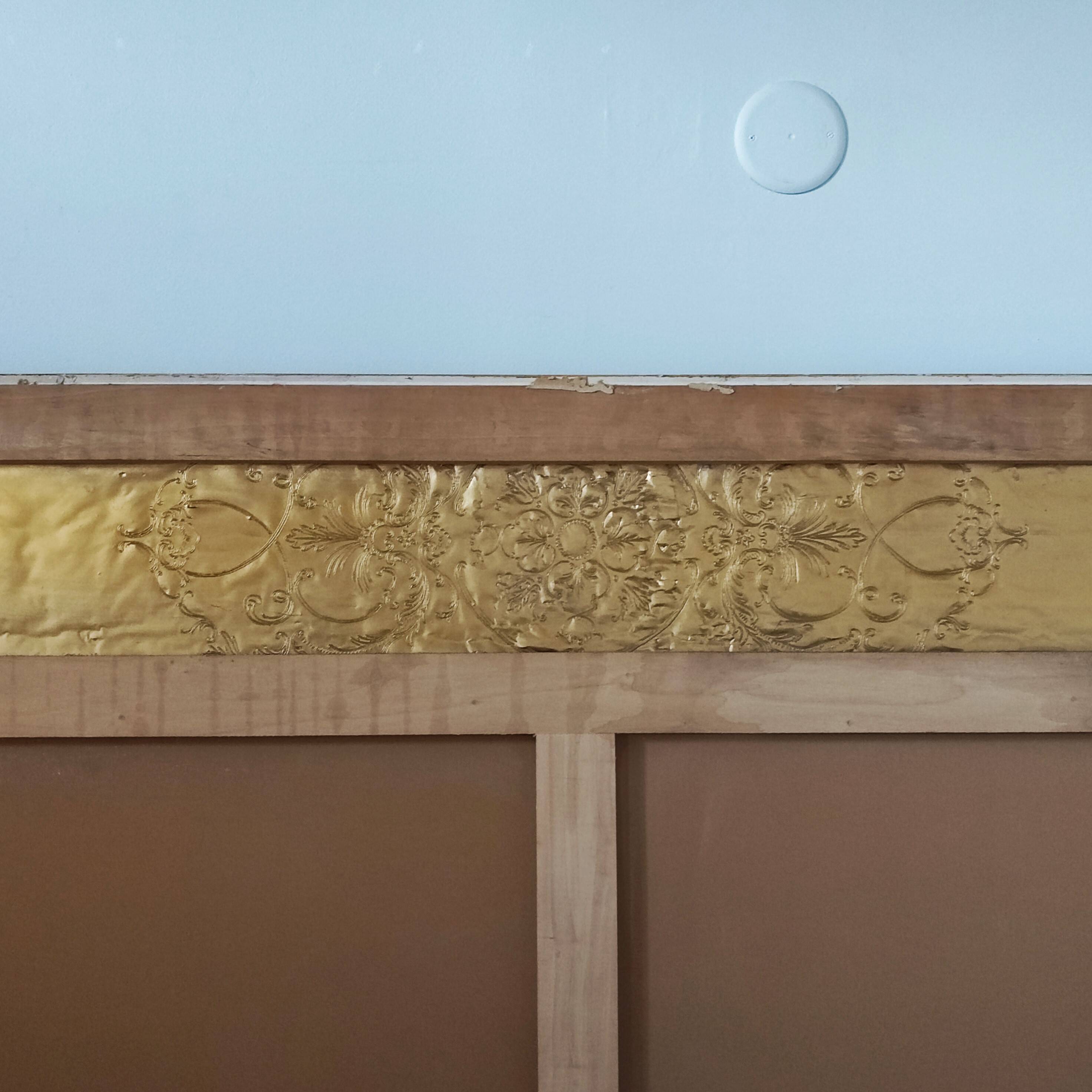 Bistro/brewery mirror