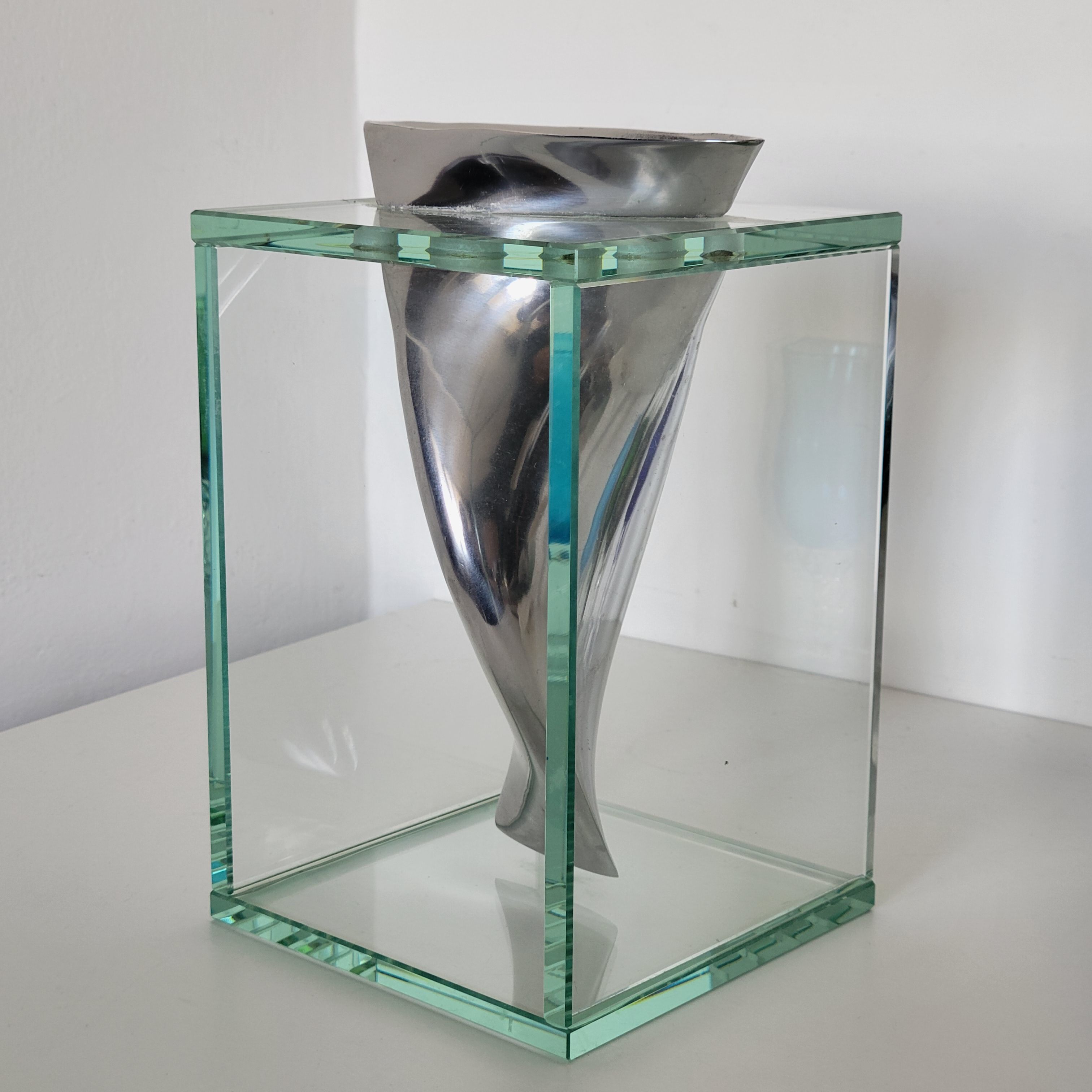 Modernist vase in aluminum and glass 1980