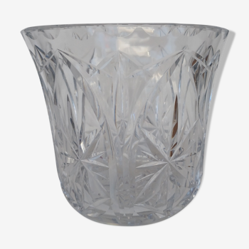 Vase en cristal de Saint Louis.
