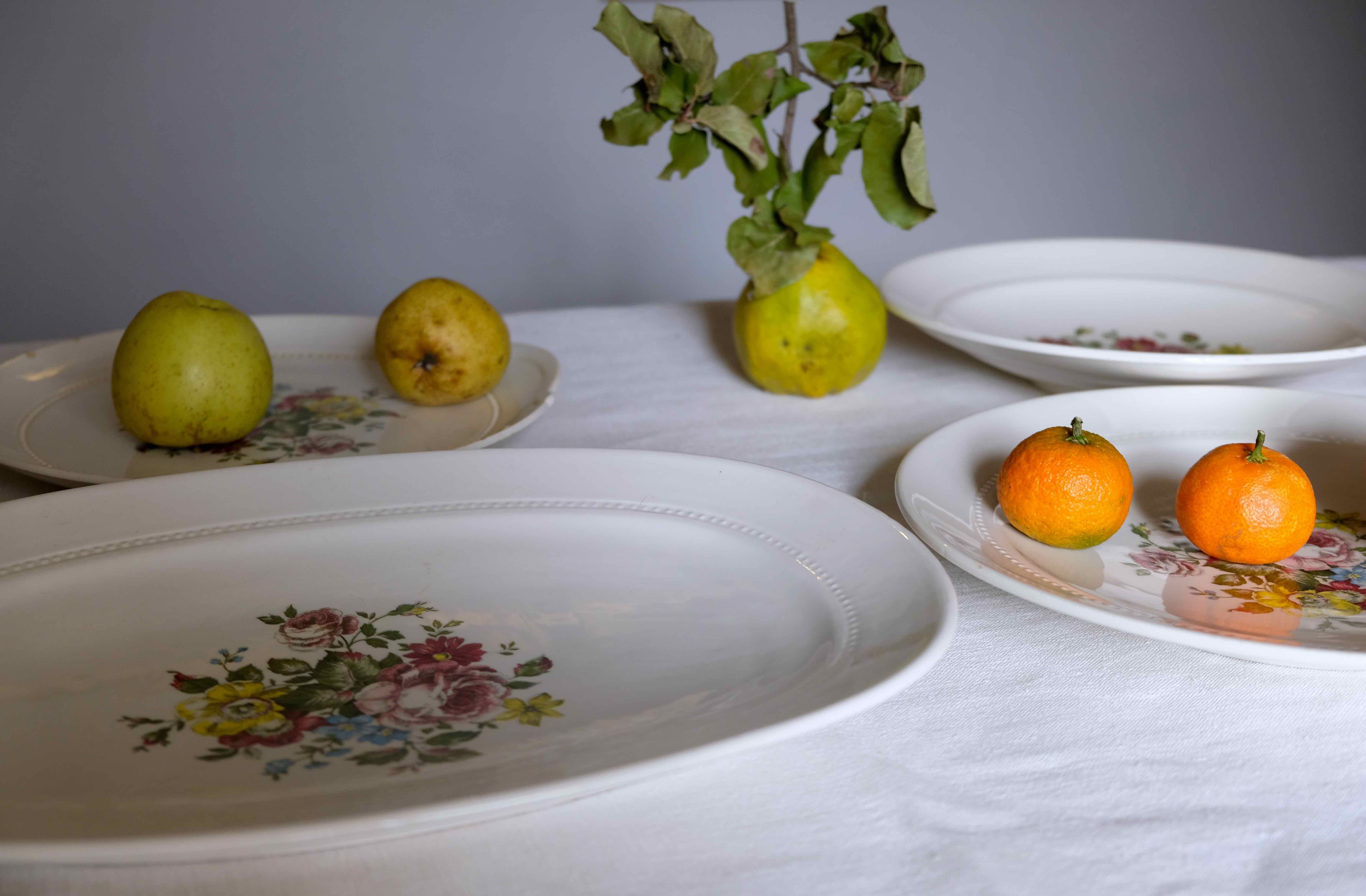 Flat faience of Lunéville China Keller & Guerin 1889 "Chaillot of Vercor" decoration in engraving enhanced drawing flowers