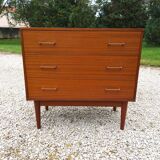 Scandinavian chest of drawers