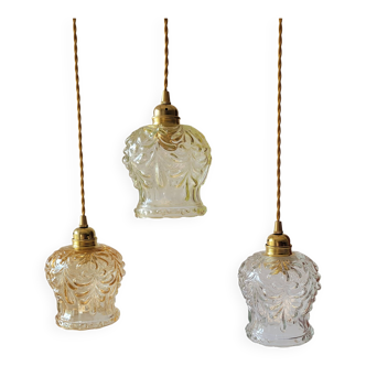 Trio of molded glass suspensions